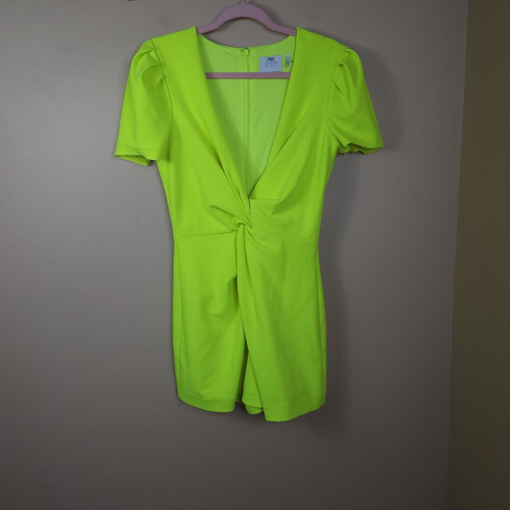 One33 Neon Green Chartreuse Blogger Celeb Jumper Romper Size 8 DAMAGED
